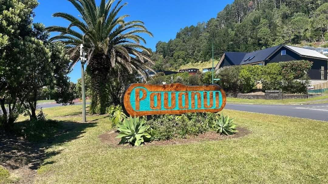 Ocean Breeze Resort Pauanui Exterior photo