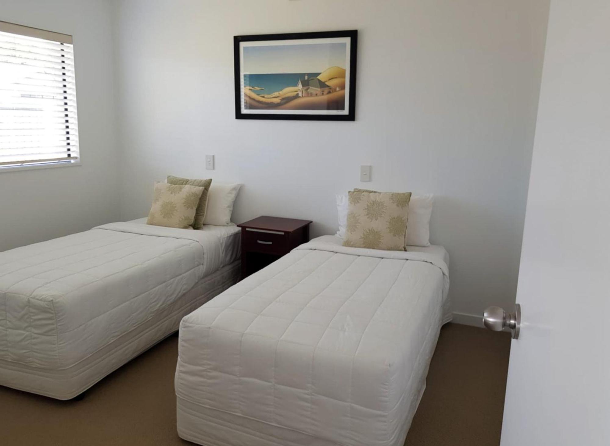 Ocean Breeze Resort Pauanui Exterior photo