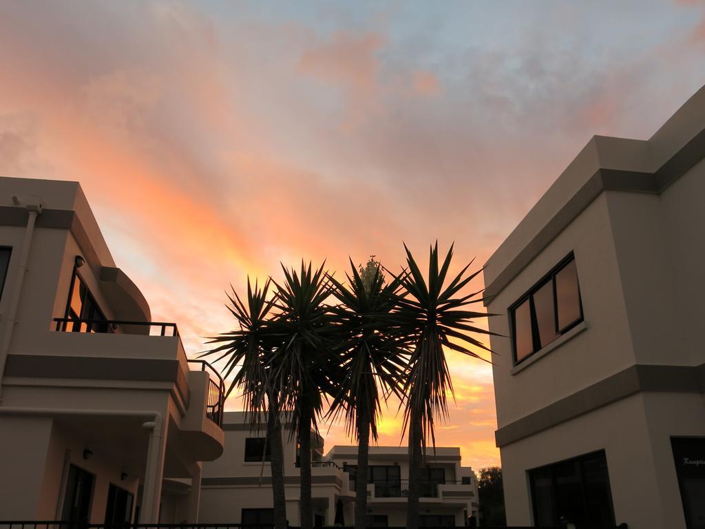 Ocean Breeze Resort Pauanui Exterior photo