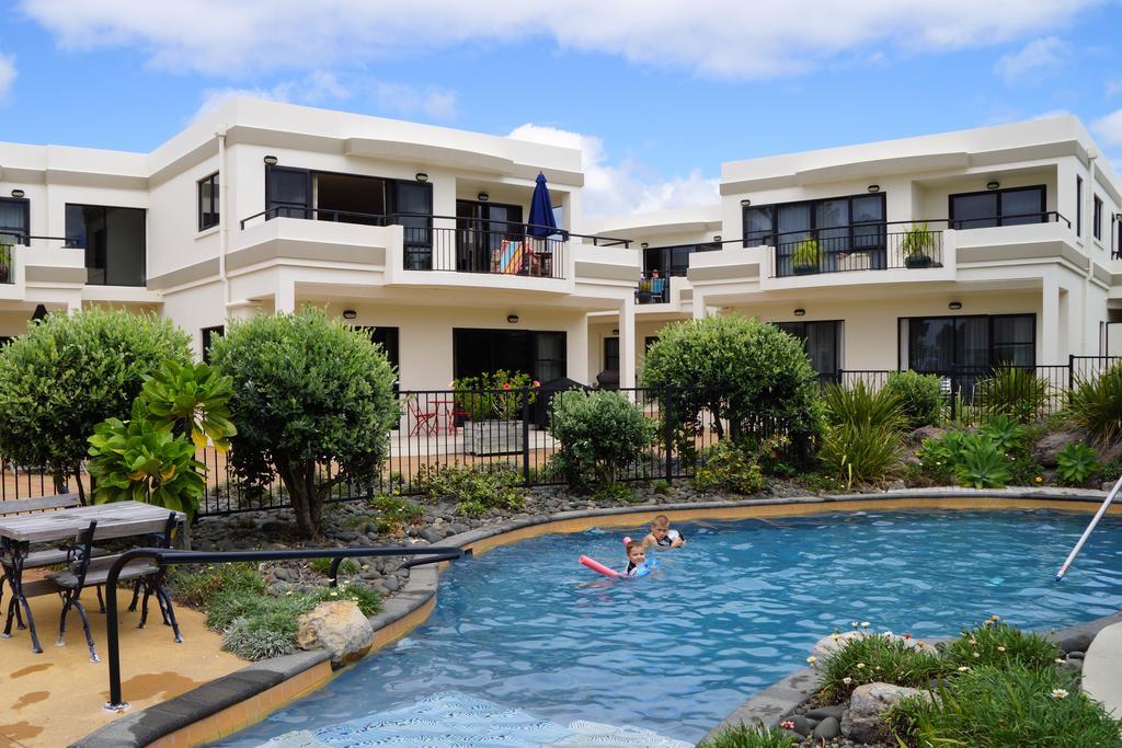 Ocean Breeze Resort Pauanui Exterior photo